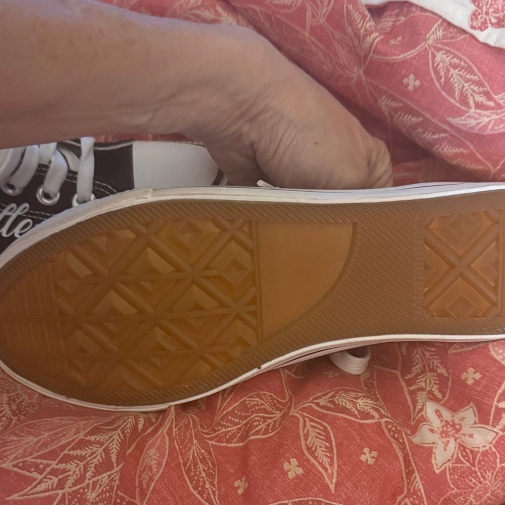 Harley-Davidson Black & White Michelle Low-Top Sneakers - Picture 5 of 7